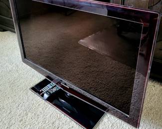 Multiple TV Sets