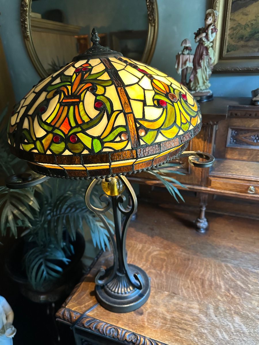 Tiffany style lamp