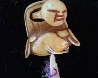 Tiny Ojime with moveable head.