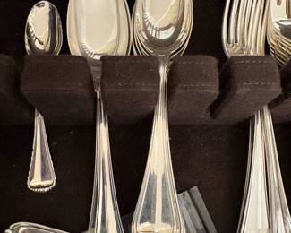 Close up of the Buccellati  sterling pattern 