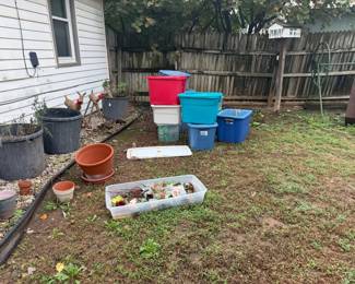 tubs of decor, 