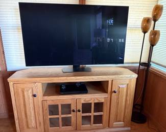 Entertainment Center Cabinet; 55" Samsung UHDTV Series 6 TV; Floor Lamp (Sunroom)