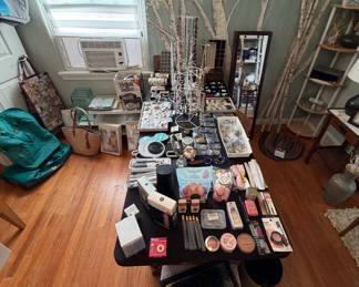 Jewelry; Makeup; Storage Containers; Magic Butter Maker; Wall Jewelry Armoire with Mirror