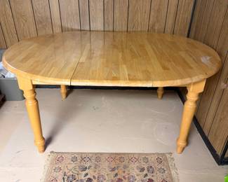 Kitchen Table (shown with 1 leaf) (basement)