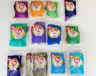 Lot 059 Collection of 13 1998 Happy Meal Beanie Babies in Packaging