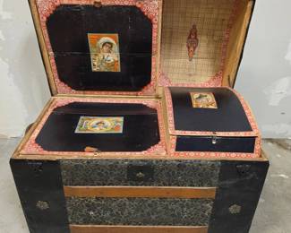 Lot 198 Antique Late 1800s Victorian DomeTop Steamer Trunk w Embos