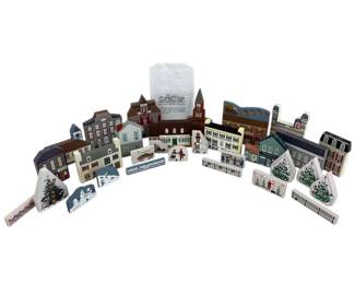 Lot 184 The Cats Meow Village Wooden Miniature Collectible Village S