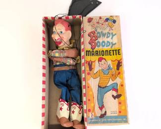 Lot 037 Vintage Howdy Doody Marionette by Peter Puppet Playthings wi