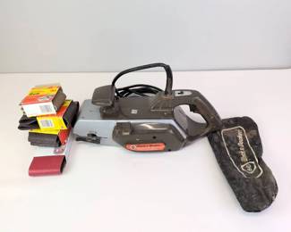Lot 130 Black Decker 7461 TwoSpeed Belt Sander with Sanding Belts