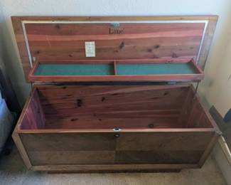 ARS065 - Vintage Lane Cedar Chest