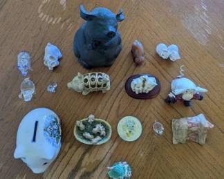 ARS017 - Vintage Pig Figurine Collection Lot Year of the Pig Miniatures & Decor