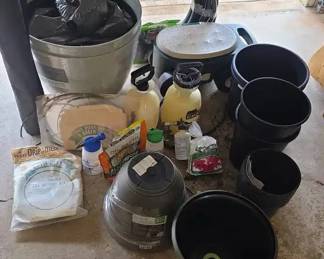 ARS212 - Garden and Landscaping Supplies 