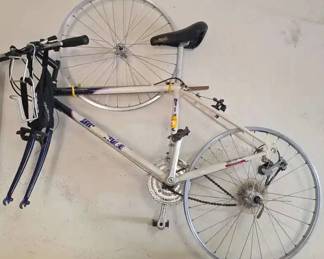 ARS188 - Vintage Bridgestone Trailblazer Mountain Bike Frame 