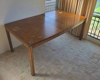 ARS011 - Dining Table
