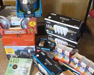 ARS262 - Mystery Lighting Lot 