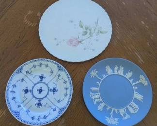 ARS015 - Vintage Decorative Collectors Plate Lot – Set of 3
