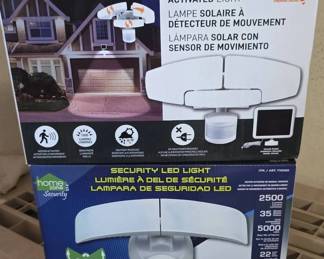 ARS197 - Pair Of Outdoor Security Lights 