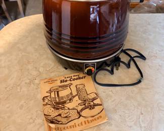 Vintage West Bend Lazy Days Slow Cooker Great working condition