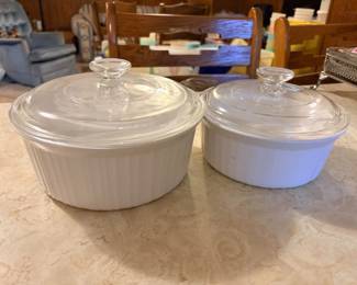 Corningware Casserole Dish Set with Lids Great condition