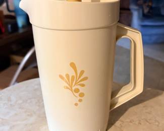 Vintage Tupperware Gold Harvest Wheat Pitcher Good used condition 