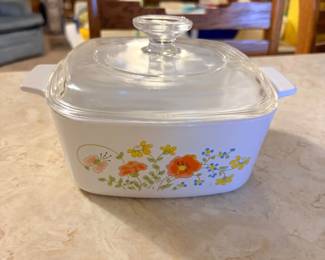 Casserole Dish with Lid Great condition