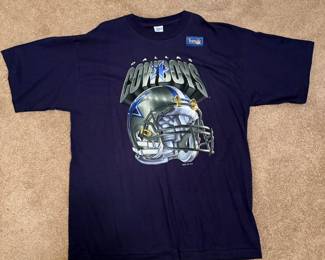 Vintage 1995 Dallas Cowboys TShirt Great condition, just some dust bunnies from being in storage. Size XXL