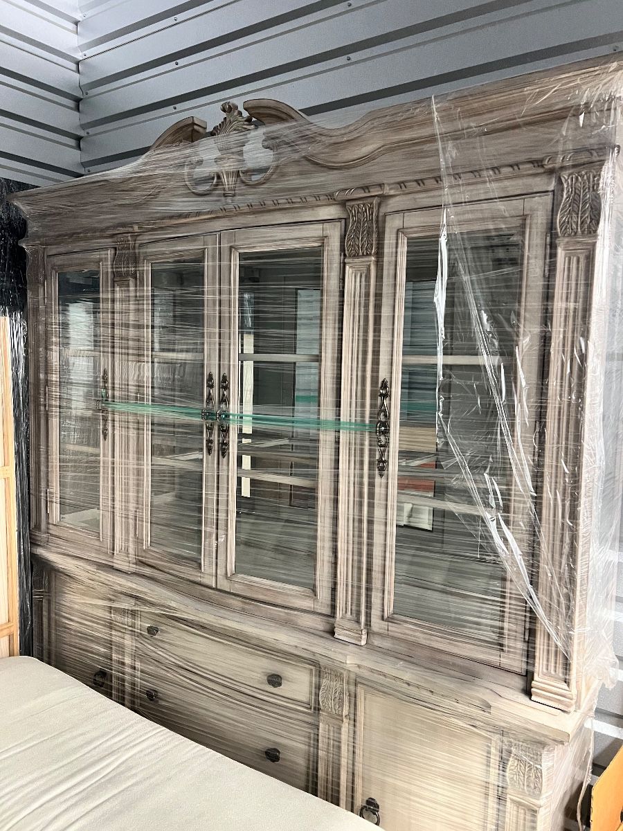 China cabinet, solid wood