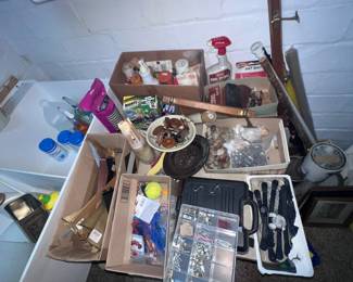 Art supplies