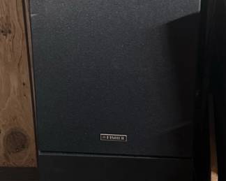 e Fisher speakers