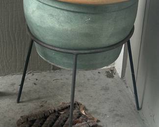 d Outdoor Flower Pot and Stand