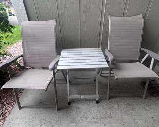 f Outdoor Chair and Table Set