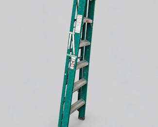 g Ladder