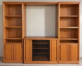 f Large Wooden Entertainment Unit