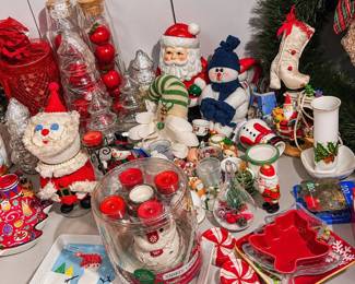 h Holiday Collection