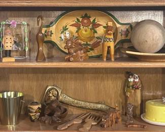 d Assorted Decore, Wooden Sculptures, Metal Peices