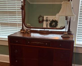 Antique dresser. Excellent condition. With cool hidden jewelry keeper.