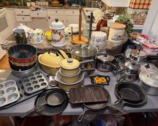 Cast iron. Club Aluminum. Metal bakeware. Cookie Jars. Vintage Tins and more.