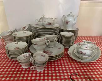 087 porcelaindinnerwaresetwithfloraland