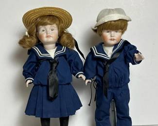 294 pairofbisquesailordollsinvintages