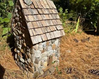 084 rusticminiaturestonecottagewithwood