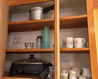 287 mixedkitchenwarelot