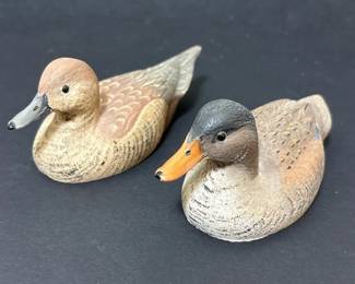 235 pairofminiaturedecorativeduckdecoys