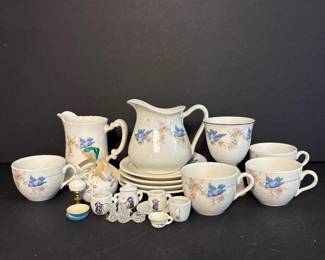 028 ceramicteasetwithbirdmotifs