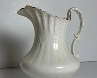 120 victorianstylewhiteceramicpitcherwi