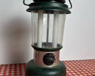 093 colemanmodel5344fluorescentlantern