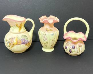 225 fentonhandpaintedglasspitchervasea
