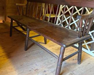 048 windsorstylewoodenbench