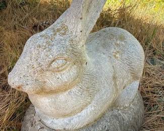 085 concretegardenrabbit