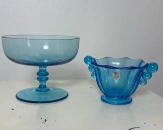 226 fentonblueglasscompoteanddothandle