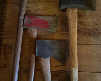 037 vintageaxesandhatchet